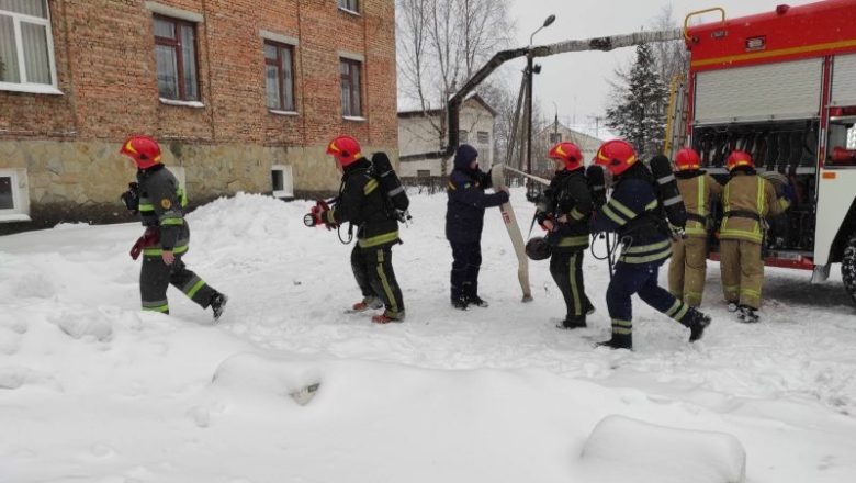 У Шепетівській лікарні перевірили пожежну безпеку та провели навчання