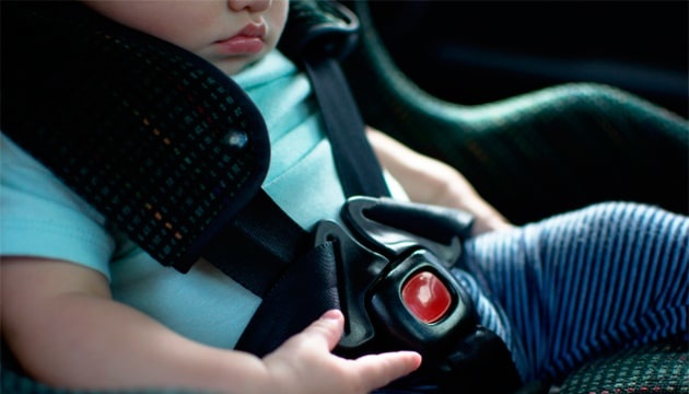 “Як у Європі”: що зміниться для жителів Шепетівщини у правилах перевезення дітей в авто