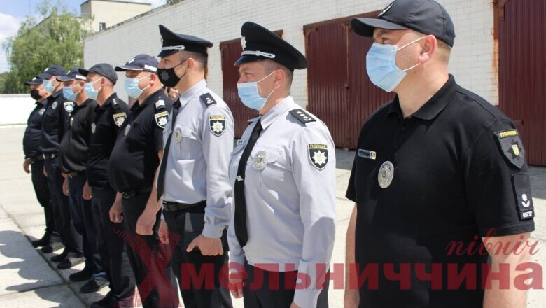 Служити та захищати: поліціянти та поліціянтки Шепетівського району відзначають професійне свято