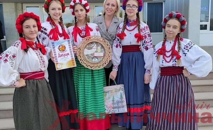 Квінтет «Панночки» з Славути став лауреатом Всеукраїнського конкурсу народної пісні «Соловейко»