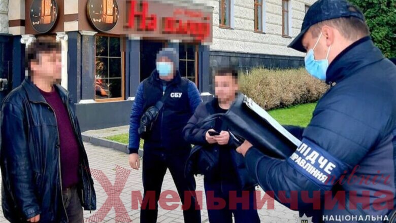 Незаконно переправляв людей за кордон: у Хмельницькому затримали чоловіка