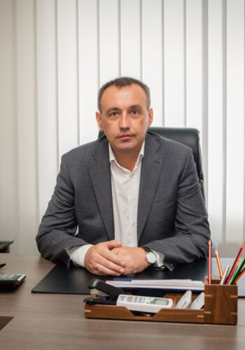 Медичний центр «Фенікс-Дент»: кваліфікований персонал – запорука успіху