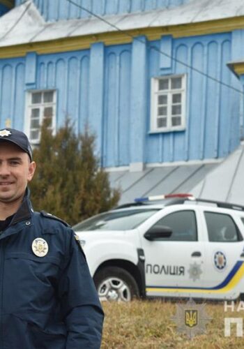 Офіцер громади зі Старого Кривина розповів, як працюється у найгарнішому селі України