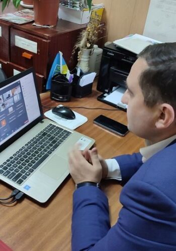 Головний лікар Шепетівського ПМСД підсумував результати роботи 18 АЗПСМ Шепетівського району під час онлайн-наради