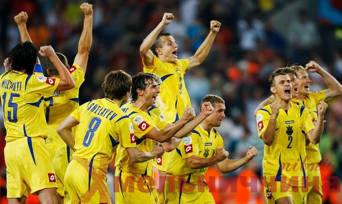 Національні футбольні чемпіонати знову проходитимуть в Україні