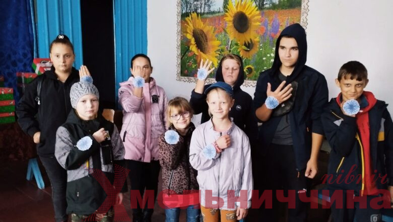 Пастор із США відвідав дітей з Климентовичів, аби підтримати їх під час війни
