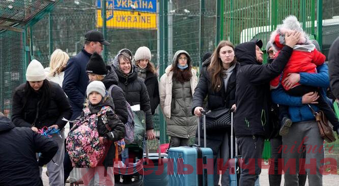 На який термін зможуть залишатися українські біженці у Болгарії та що ухвалили в Уряді?