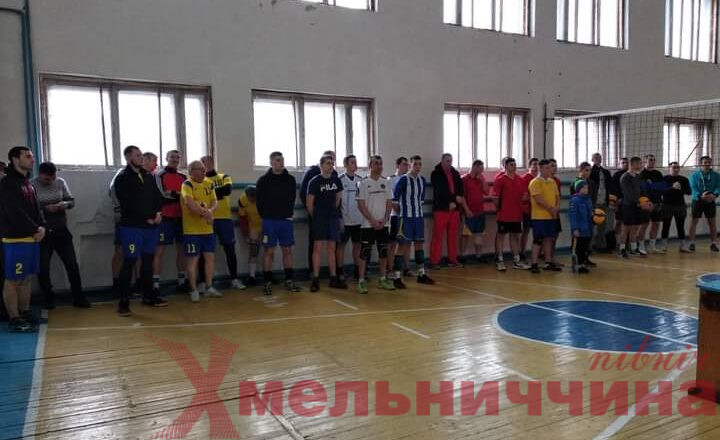 Волейболісти Шепетівщини взяли участь у турнірі пам’яті Володимира Смолка