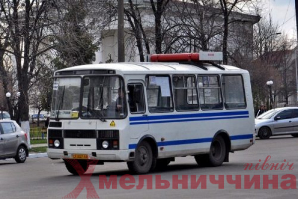 Водій транспортного сполучення «Шепетівка-Хутір» врятував життя мешканцю села Климентовичі