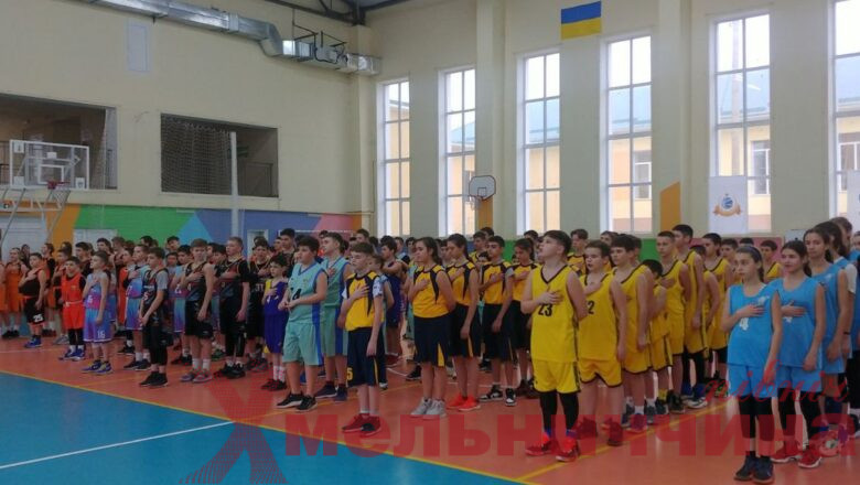 Юні шепетівські баскетболісти змагалися на чемпіонаті Хмельницької області з баскетболу