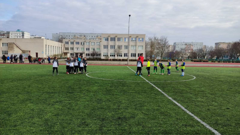 У Нетішині команди з 4 областей України змагались за футбольну першість