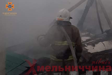 Під час грози на Шепетівщині сталась пожежа