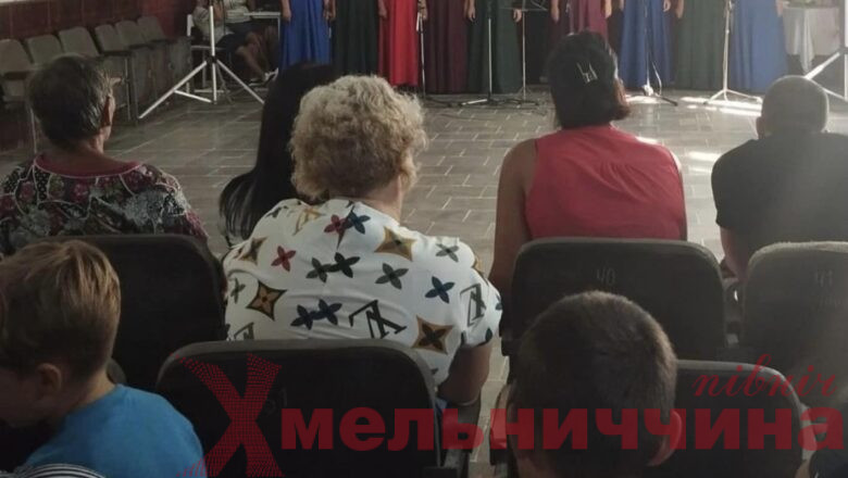 “Разом до перемоги!”: у селі Рудня-Новенька під час благодійного концерту збирали кошти для ЗСУ