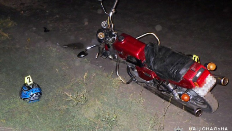 Обставини ДТП за участю нетверезого мотоцикліста встановлюють правоохоронці на Шепетівщині