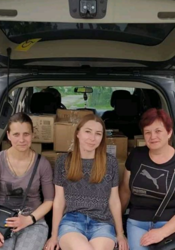 Волонтерка Оксана Мартинюк-Саясіна: про жінок з Шепетівщини, які наближують Перемогу