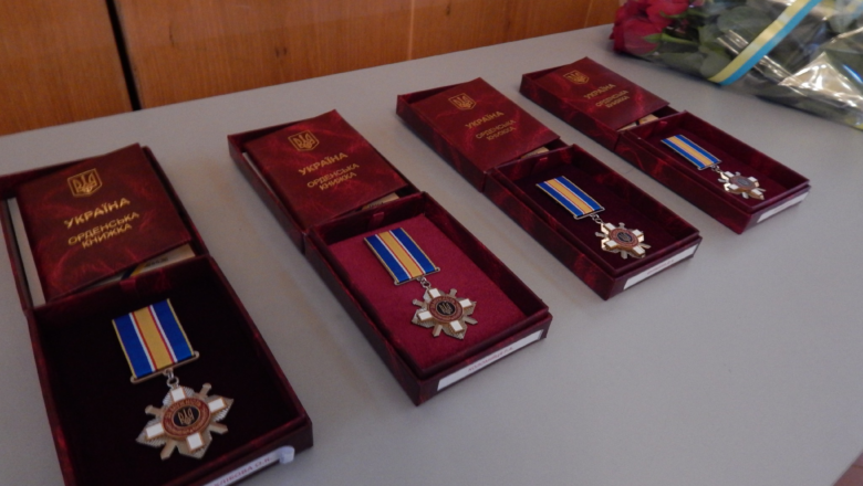 Родинам загиблих Воїнів із Шепетівщини передали державні нагороди