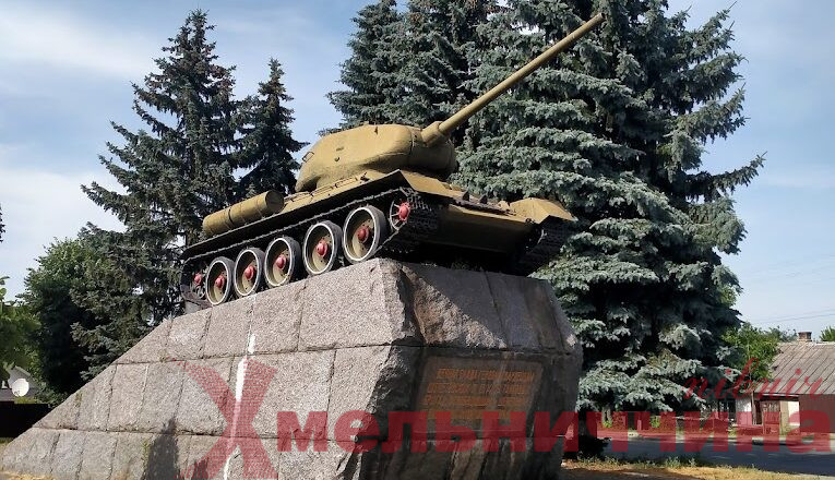 На Шепетівщині досі є пам’ятники радянської доби: чи планують їх демонтувати