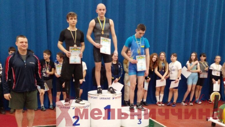 Вихованці Шепетівської КДЮСШ здобули першість на чемпіонаті Хмельниччини з важкої атлетики