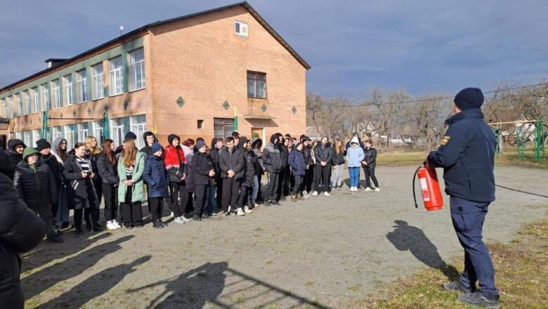 IMG-450eef81e28cd731cd2abc1d5fa73bd8-V