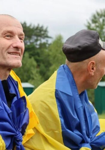 “Герої поруч з нами”: після понад трьох років полону на Хмельниччину повернувся Іван Крук