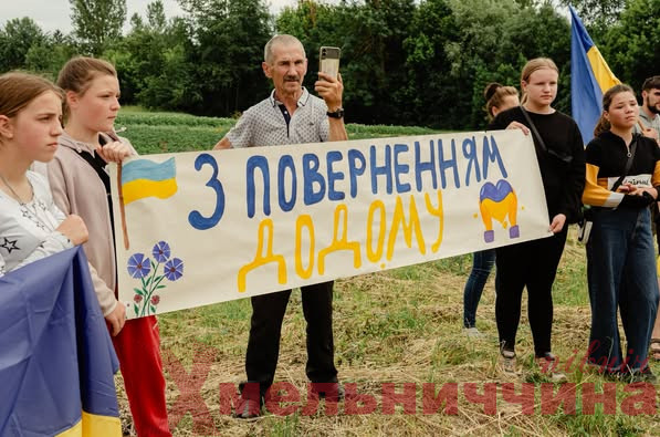 Берездівська громада інформує: Захисник Микола Радзивілюк повернувся додому з російського полону