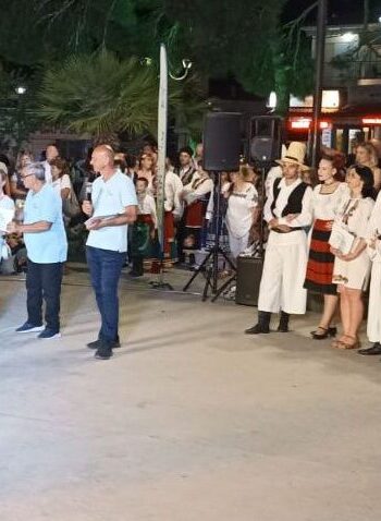 Шепетівські артисти “Вівату” представили Україну та громаду на міжнародному фестивалі в Греції