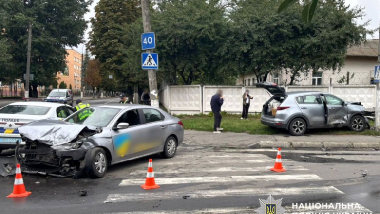 На Хмельниччині не розминулось два авто