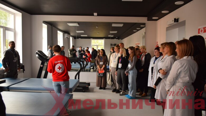 У Шепетівці делегація Норвезького Червоного Хреста ознайомилася з роботою відділення реабілітації