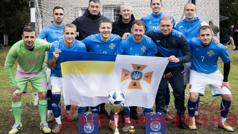 Вогнеборці Хмельниччини — призери благодійного турніру з мініфутболу