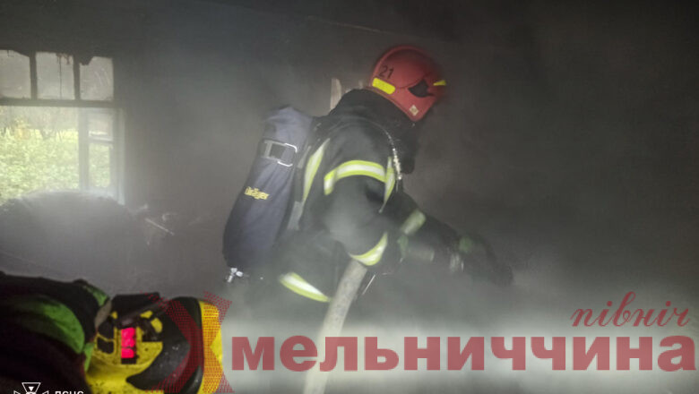 Рятувальники Хмельниччини ліквідували три пожежі за минулу добу