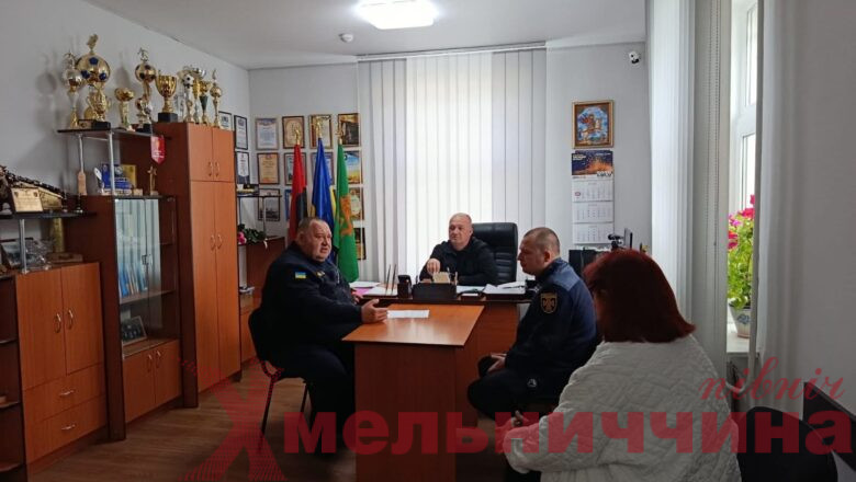 Безпека громади — у надійних руках: у Крупці представили офіцера-рятувальника