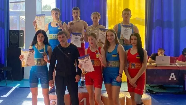 Юні борці Шепетівської КДЮСШ вибороли медалі чемпіонату області