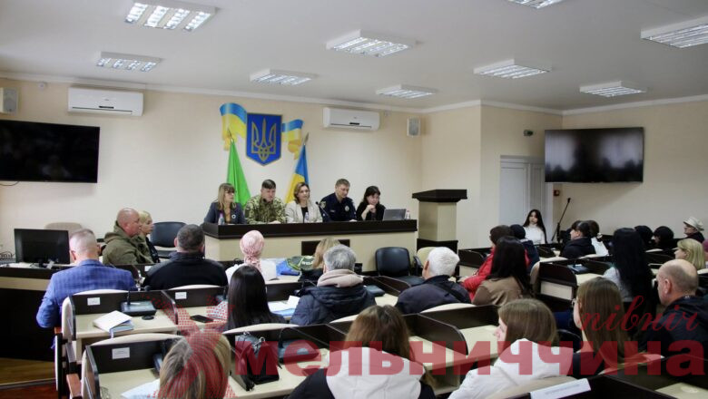 Нетішинська громада: підтримка родин Захисників і контроль дотримання прав людини