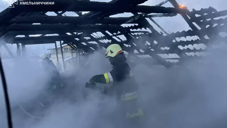 Вогонь не спить: на Хмельниччині пожежа забрала життя людини