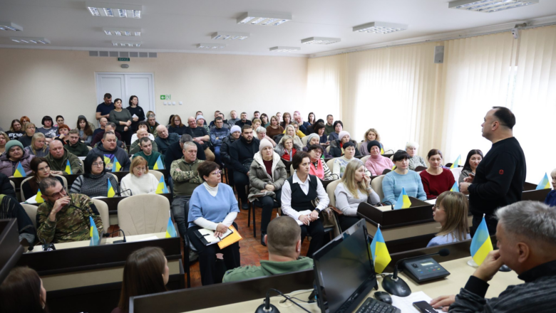 «Почути кожного»: у Нетішині відбулися  ветеранські слухання