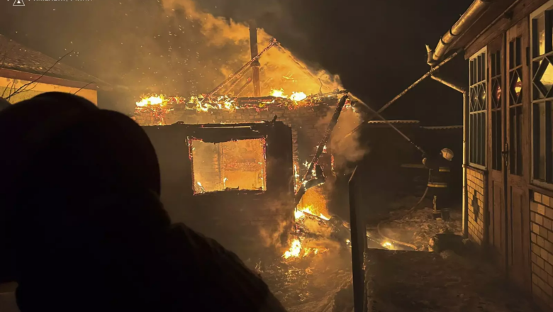 Вогняна доба на Хмельниччині: рятувальники витягли жінку з полум’я та ліквідували три пожежі