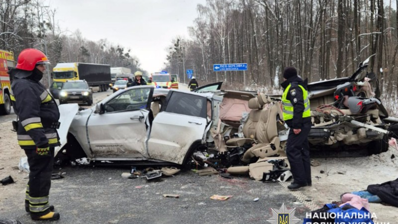 Трагедія на трасі «Стрий — Ізварине»: у ДТП загинули батько та 7-річний син