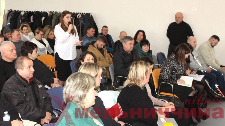 Прямий діалог влади та ветеранів: результати слухань у Славуті