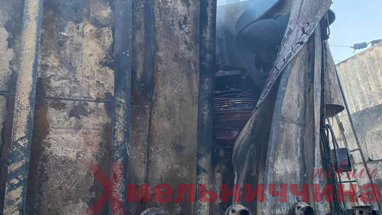 Нічна атака на Хмельниччину: пошкоджено об’єкт критичної інфраструктури, працюють служби