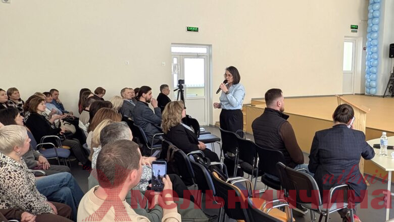 Славутська громада готується до змін: нову модель старшої школи пілотуватимуть уже з 2026 року