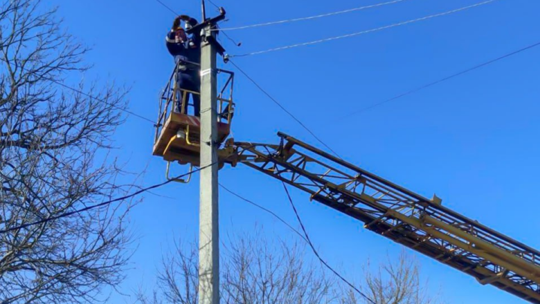 На Хмельниччині енергетики ліквідували наслідки негоди