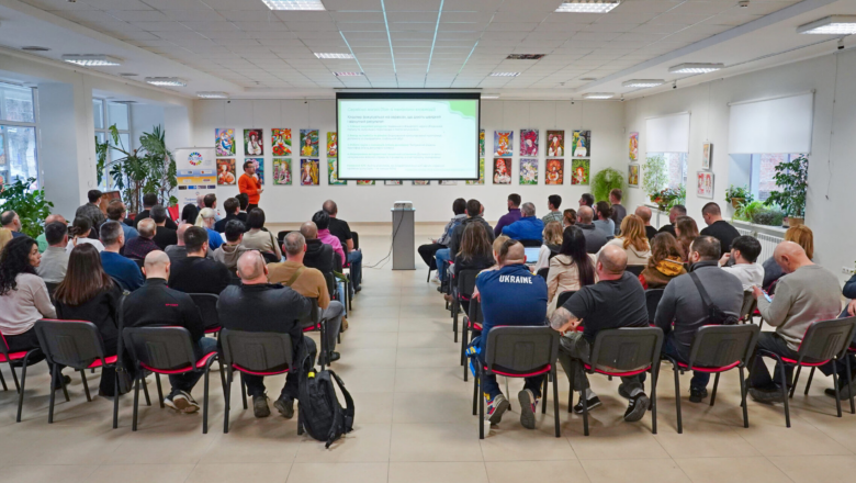 Овочі без ґрунту та голландські технології: Шепетівка долучилася до презентації масштабного агропроєкту «SmartHarvest»