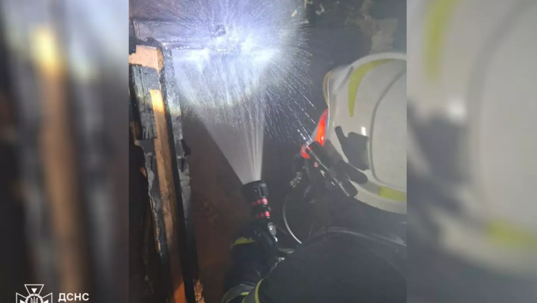 Під час пожежі на Хмельниччині ДСНСівці врятували трьох людей