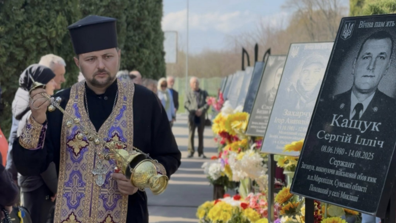 У Ямполі на Алеї Слави відкрили меморіальні дошки чотирьом військовим