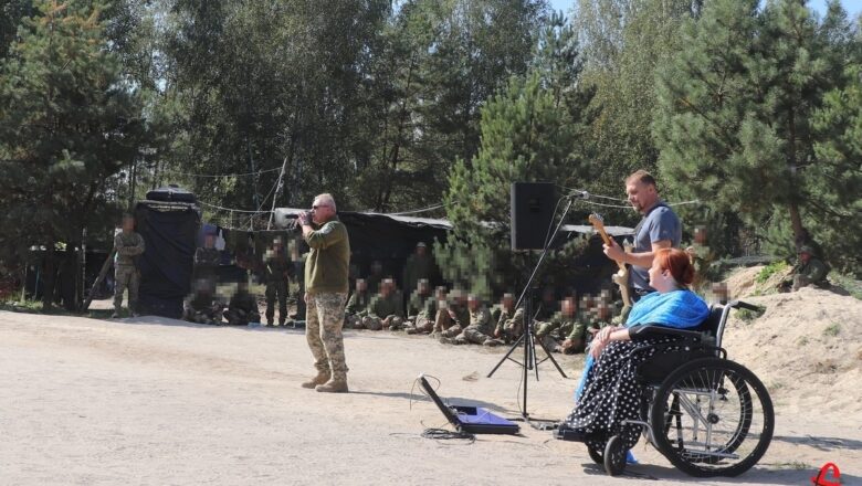 __Ce_vzhe_chastina_mogo_zhittya___Oksana_Radushinska_zi_Starokostyantinova_pro_12_rokiv_volonterstva_1_2026_05_21_01_55_45