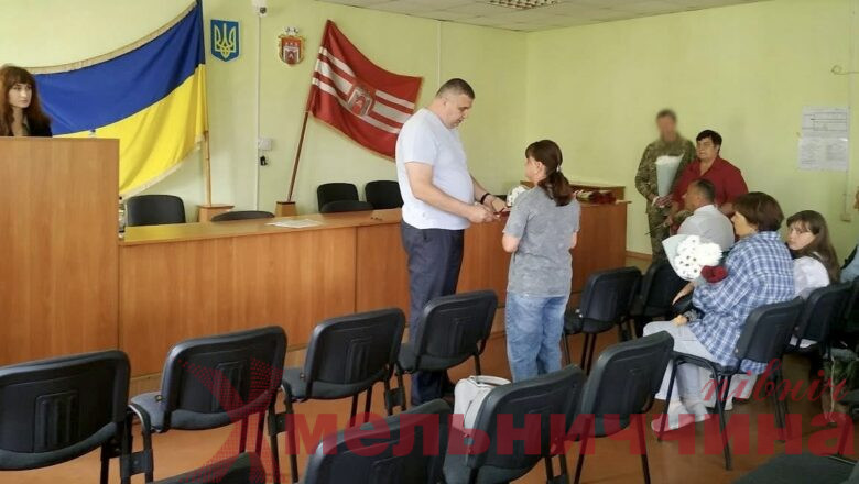 Імена, які назавжди залишаться у пам’яті: в Ізяславі вшанували полеглих Воїнів