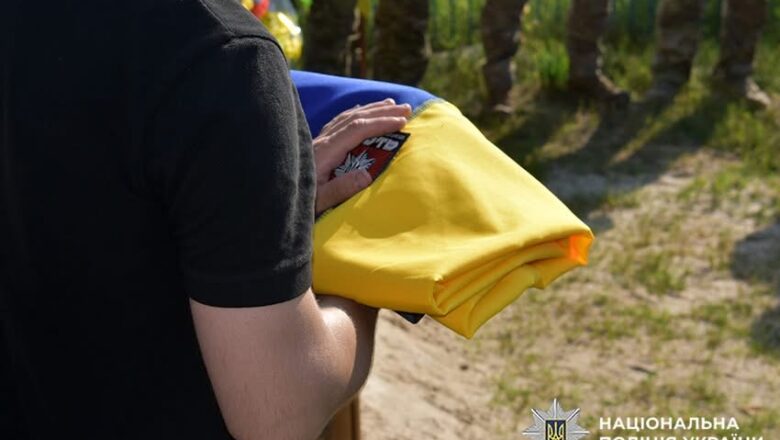 Живий коридор шани та військові почесті: у М’якотах поховали полеглого Воїна Миколу Рижика
