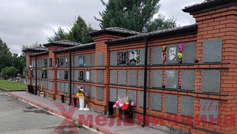 У Хмельницькому планують розширити колумбарій: на Шаровечківському кладовищі збудують понад 200 нових ніш