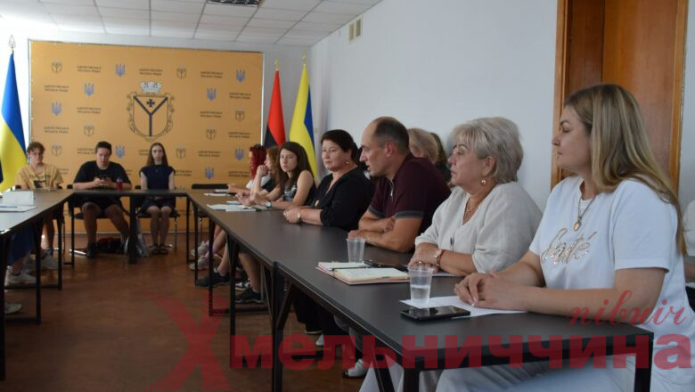 Шепетівський парк шукає нове життя: місто стало майданчиком для молодих урбаністів