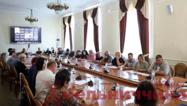 Як зберегти природу для майбутніх поколінь: на Хмельниччині відбувся масштабний екологічний форум